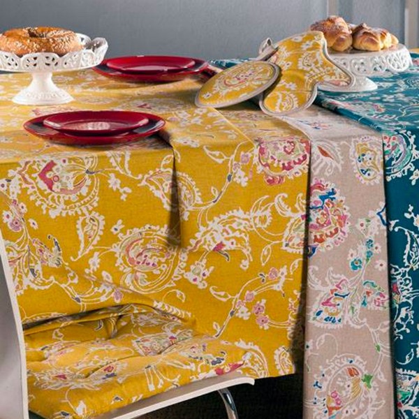 Tischdecke mit Servietten 180x270 cm, Gewebe Randi Gandhi, Farbe Senf, für 12 Personen