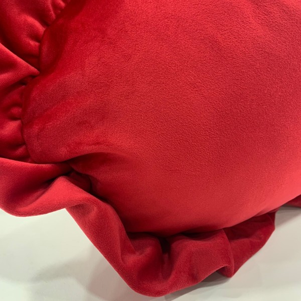 Cuscino arredo a forma di cuore piccolo con voulant Cielle Wiki in velluto colore rosso