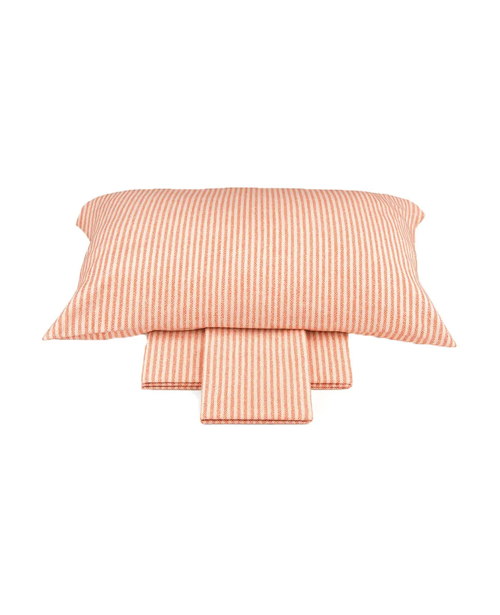 Completo lenzuola in raso a righe Ibiza colore Corallo