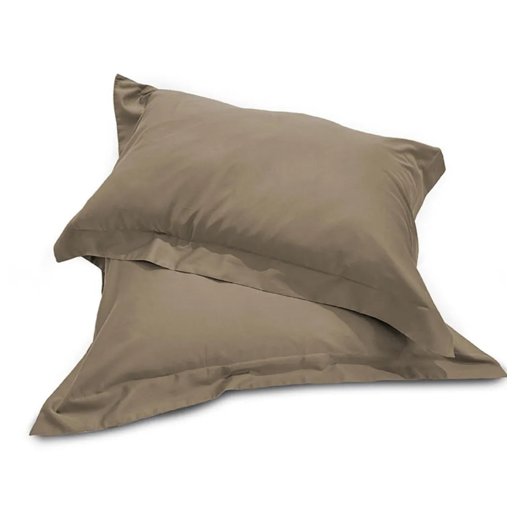 Coppia federe in raso di cotone 300TC colore fango caldo e moderno