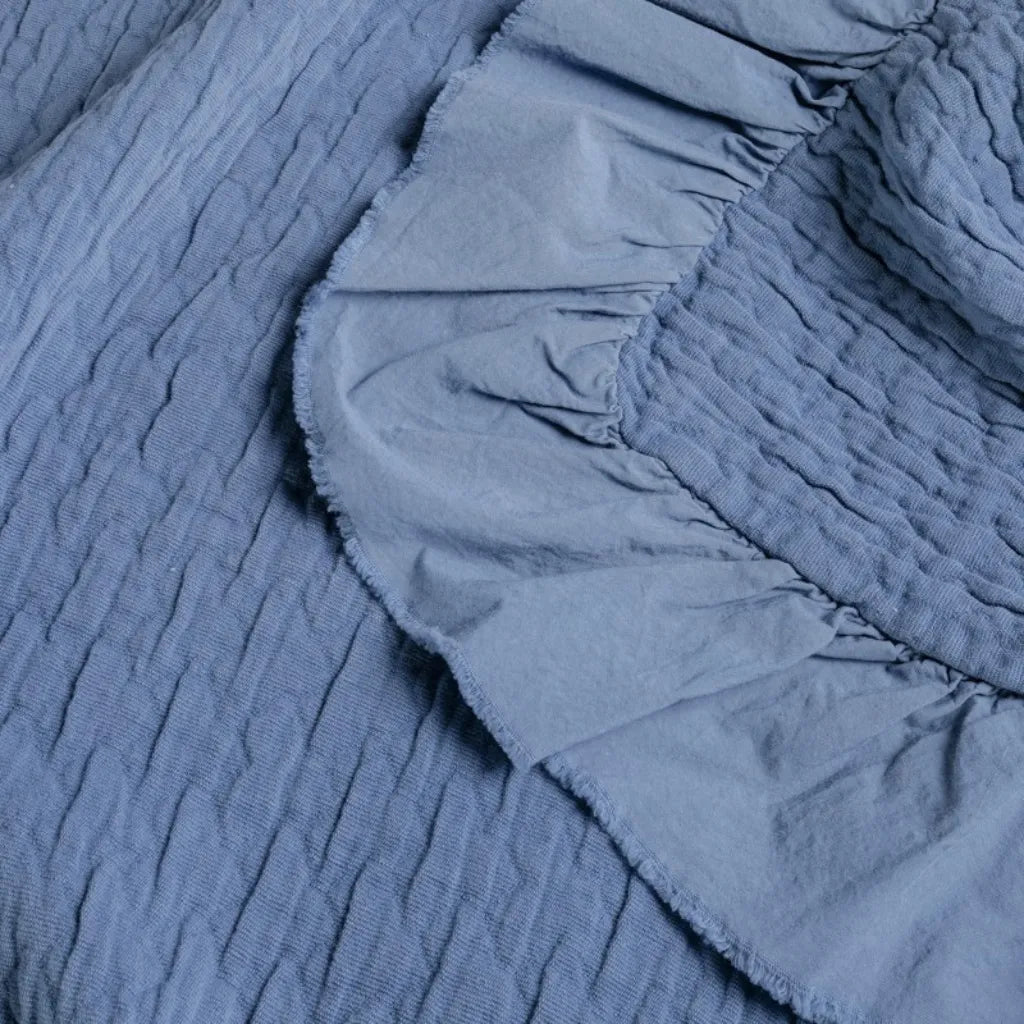 Copriletto in cotone stone washed con frange 260x260 colore Azzurro