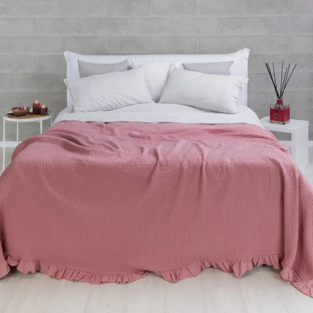 Copriletto in cotone stone washed con frange 260x260 colore Rosa