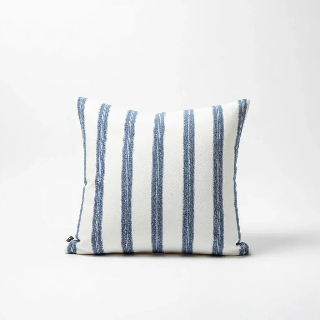 Cuscino quadrato a righe  Bianco